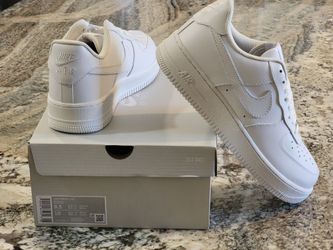 Nike Air forces size 8.5