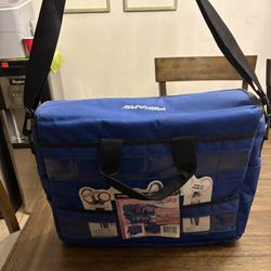 New Fiskars Crafters Scrapbook Tote 