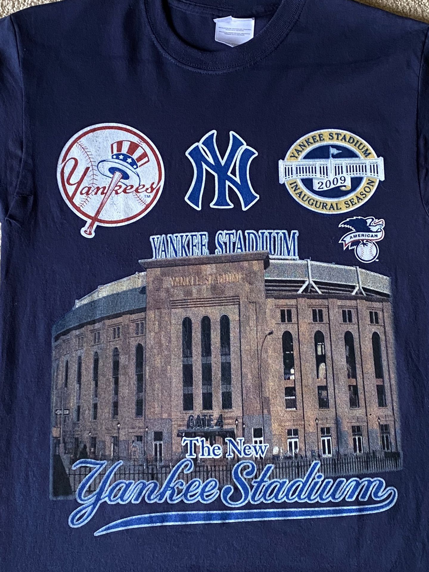 New 2009 Yankees Opening Day Tee Medium