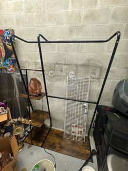 Clothing rack