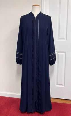 Medium size Abbaya