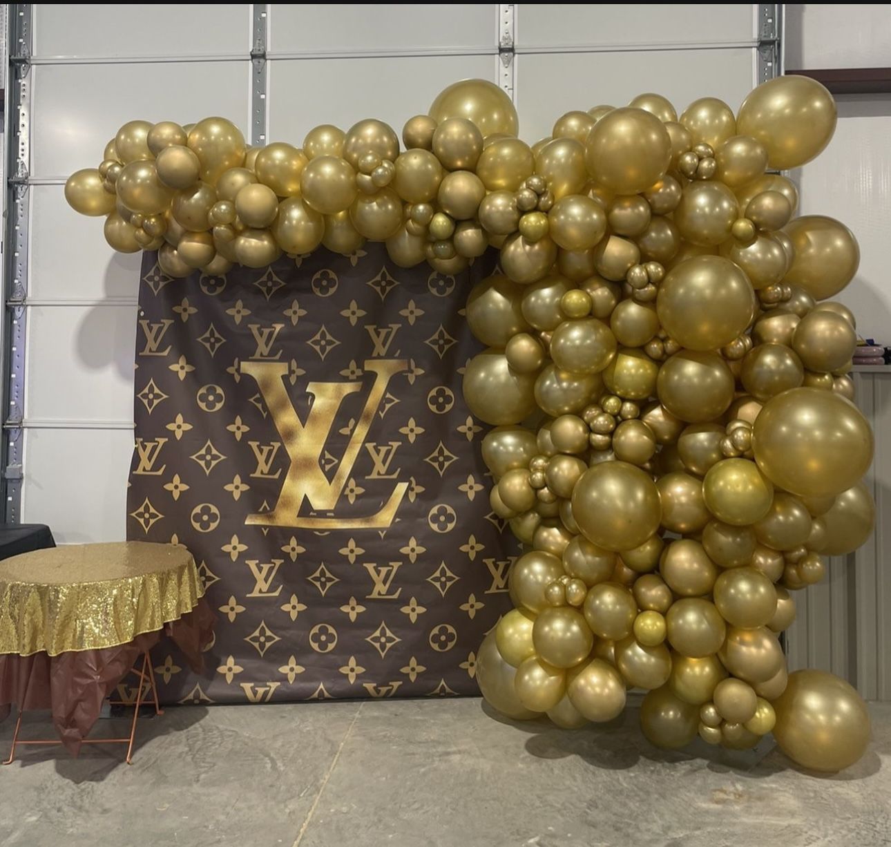 Lv Banner Vynil