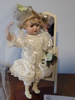 Maude Humphrey Collectible Porcelain Bride Doll