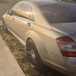 2007 Mercedes-Benz S-Class