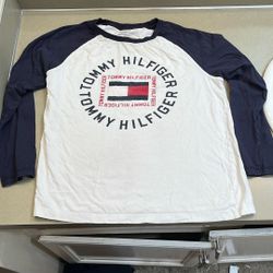 Tommy Hilfigure Shirt Size Kids Medium