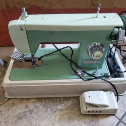 Vintage Morse sewing machine