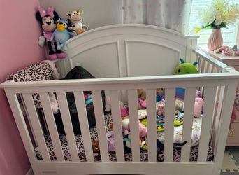 Baby crib