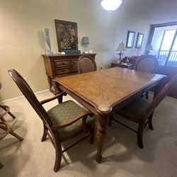 Broyhill-Vintage Dining Set Palm Frond Motif 