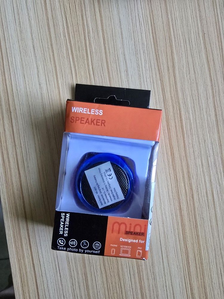 Wireless Bluetooth Speaker (Compact/portable)