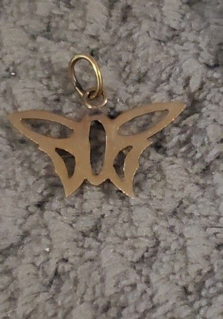 14k  Butterfly Necklace Pendant