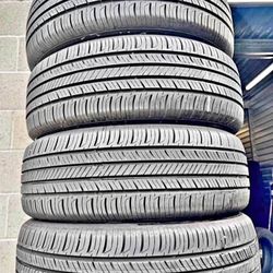 235/60r18 Hankook Tires Cón 80% De Vida Las 4 