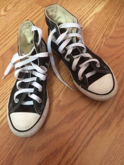 Converse size 1