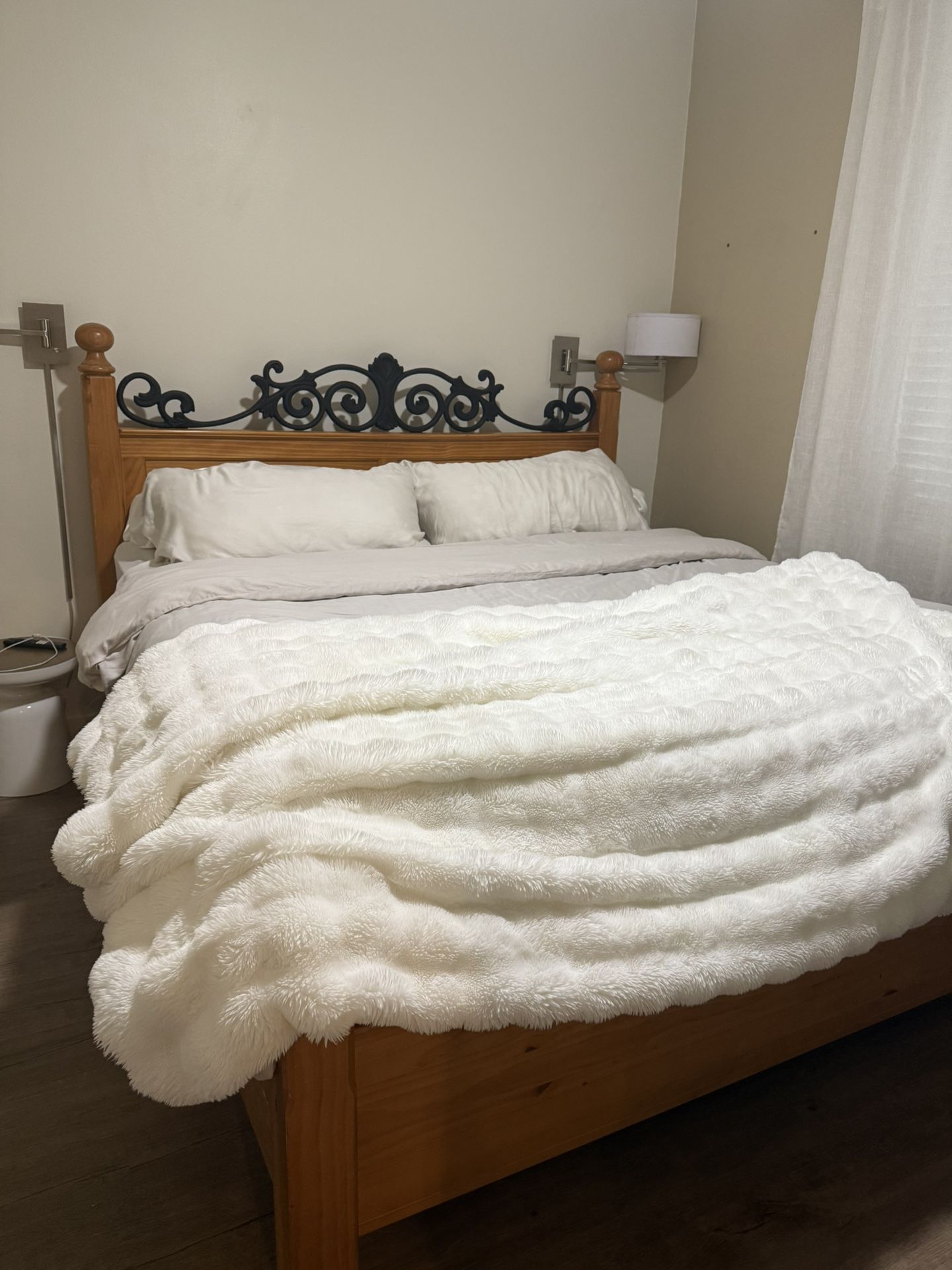 Bassett Bed Frame And Mattress - King
