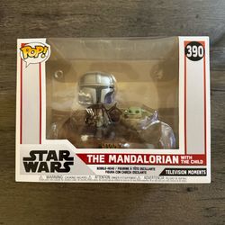 Funko POP! The Mandalorian with the Child #390