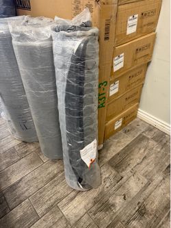 8in twin mattress new