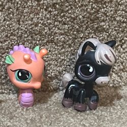 Littlest Pet Shop lot of 2 Horse #523 & Seahorse #802