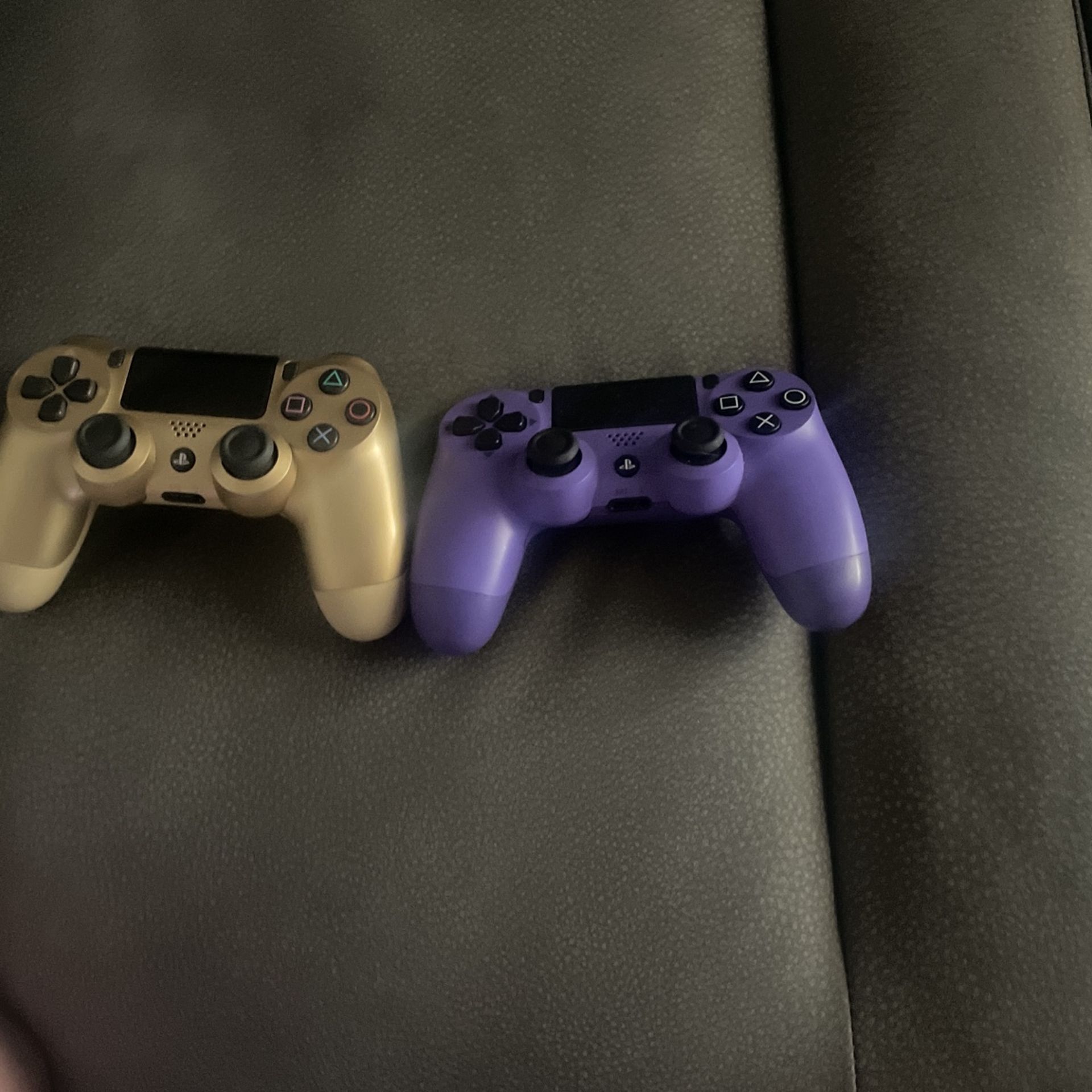 Two PS4 Controllers for Sale in Mesquite, TX OfferUp