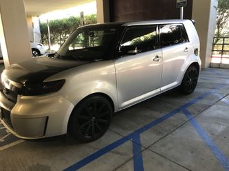Size 18 5 lugs 2008 Scion xB