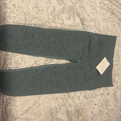 Green/blue butt lifting, waist snatching scrunch leggings