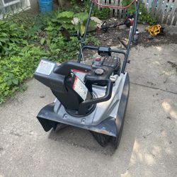 Briggs And Stratton Snow Shredder