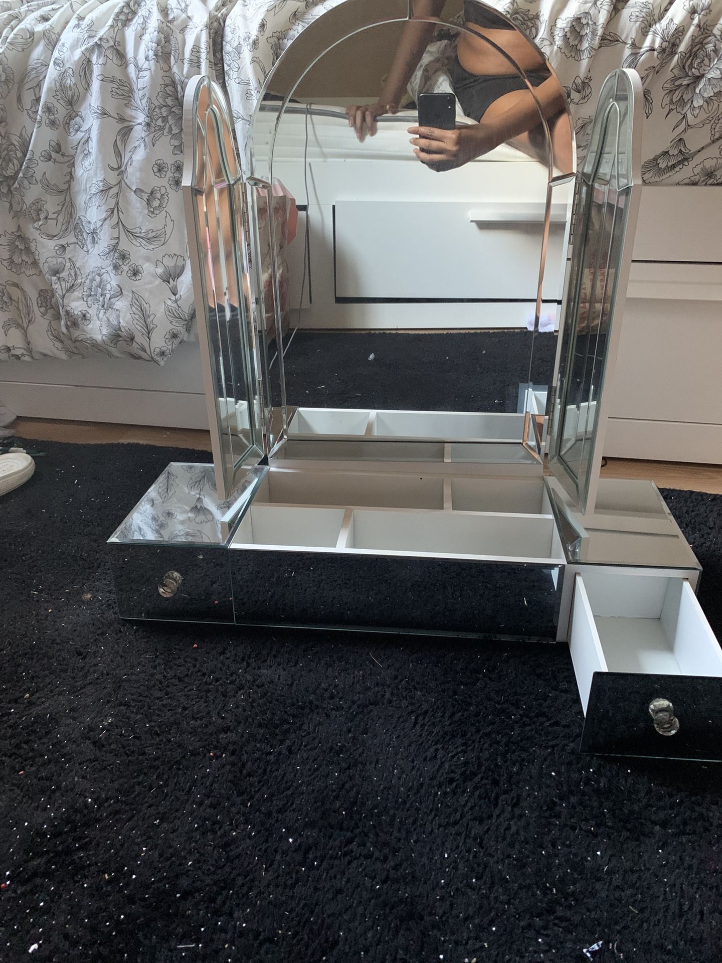 Vanity Mirror