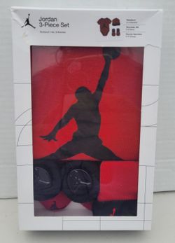 NEW BABY INFANT JORDAN 3 pc set NEWBORN 0 6 months BODYSUIT HAT BOOTIES 