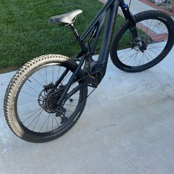 Specialized 2024 Levo Gen 3 Comp Alloy E-bike