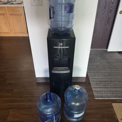Water Dispenser 