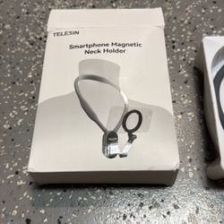 TELESIN Smartphone Magnetic Neck Holder (Like New)