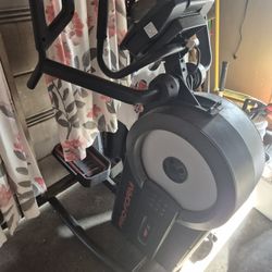HIIT workout Machine... Needs Repair, All Parts Included 