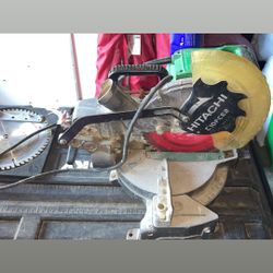 HITACHI C-10FCE2 10" COMPOUND MITER SAW