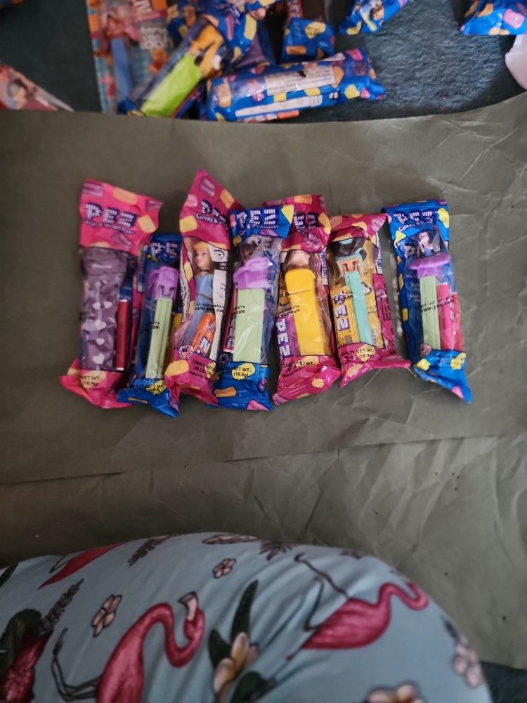 Disney Princesses And Fairy Pez Dispenser