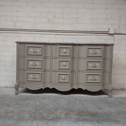 Delivery Is Available Solid Wood Bassett Dresser With 9 Storage Drawers $ 630 Obo!