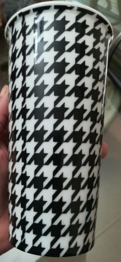 Tabletops Gallery Cup