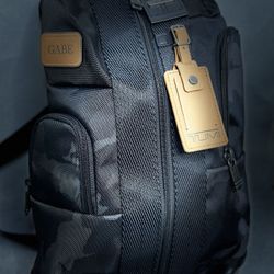 Tumi Higgins Sling Bag Navy Camo, 
