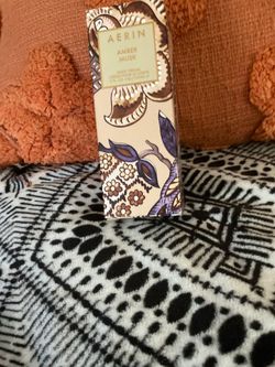 $10 Aerin body Musk & Amber