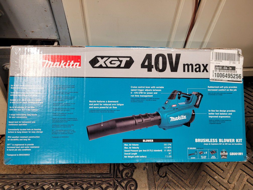 Makita XGT 40v Brushless Blower Kit