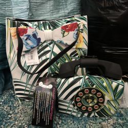 BETSEY Johnson Phone Handbag & Matching Tote