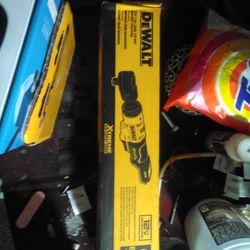 DeWalt Rachet 12volt Brushless3/8 