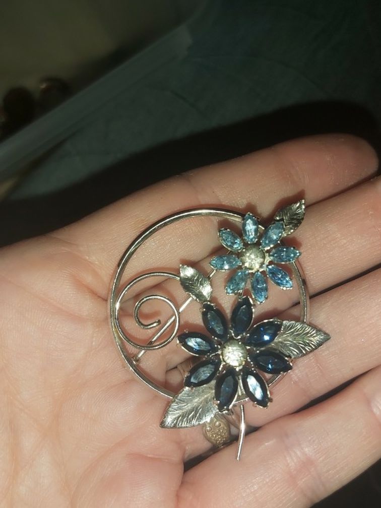 Kramer Brooch