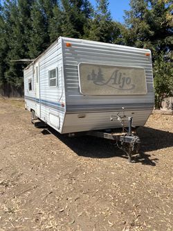 26 foot trailer for parts