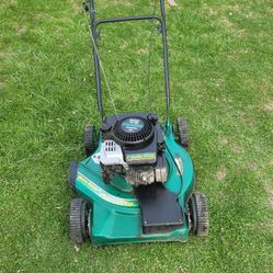 Mulch-Ready Briggs and Stratton Self-propelled Mower Good Condition