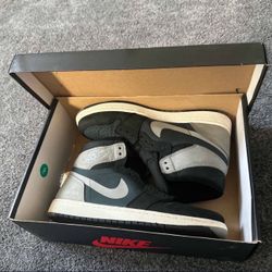 Jordan 1 Gore-Tex “Particle Grey” sz 9