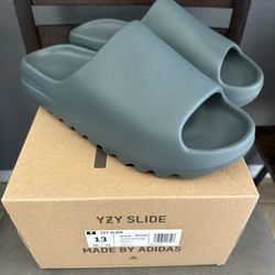 Yeezy Slides Sz 13 