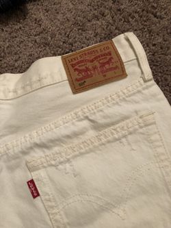 High waisted Levi’s shorts