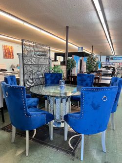 🔥Hot Deal🔥Brand New 7pc Dining Set: Round Table with six chairs $1299, Payment available, Delivery Available