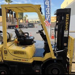 2017 forklift Great Conditions 