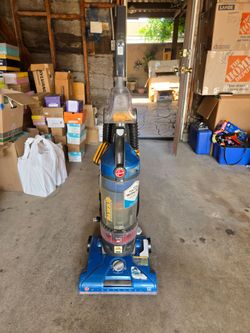 Hoover upright vacuum