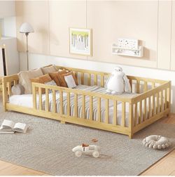 Floor Bed 🛌 (mattress included)