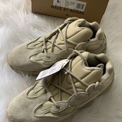 Yeezy 500